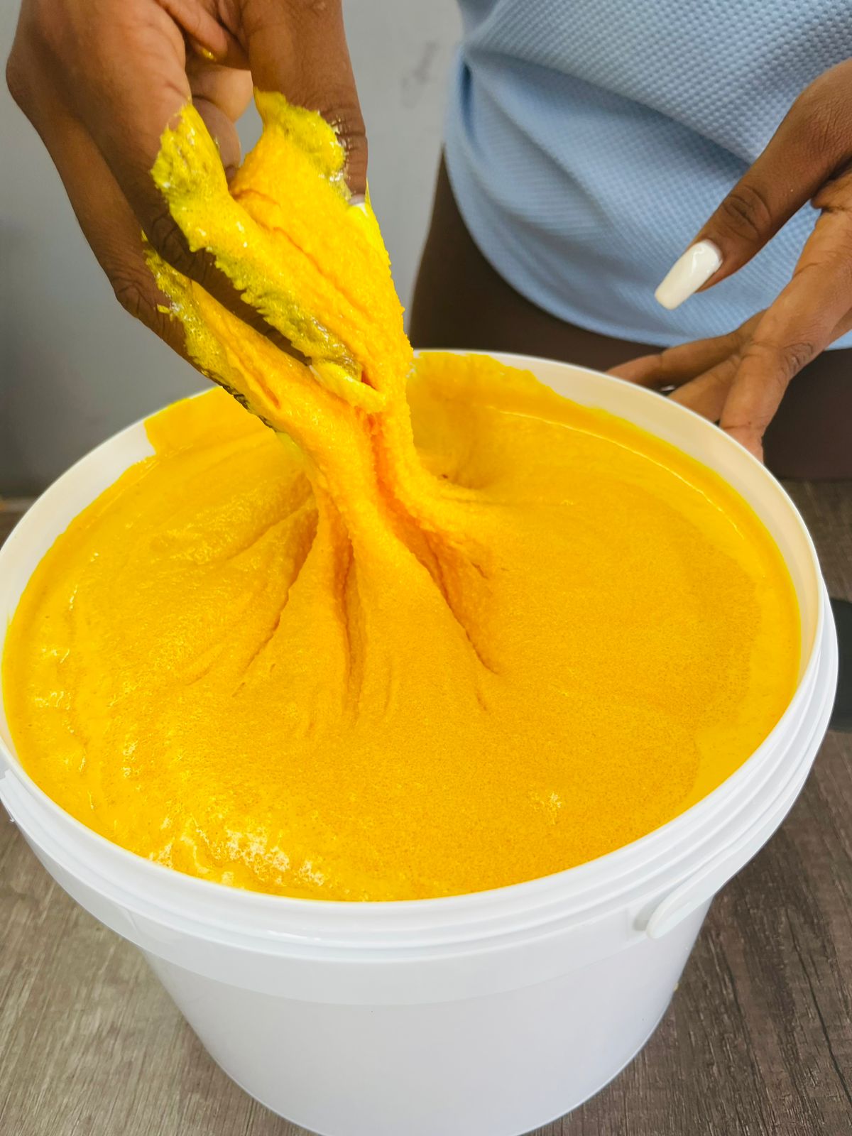 Tumeric scrub